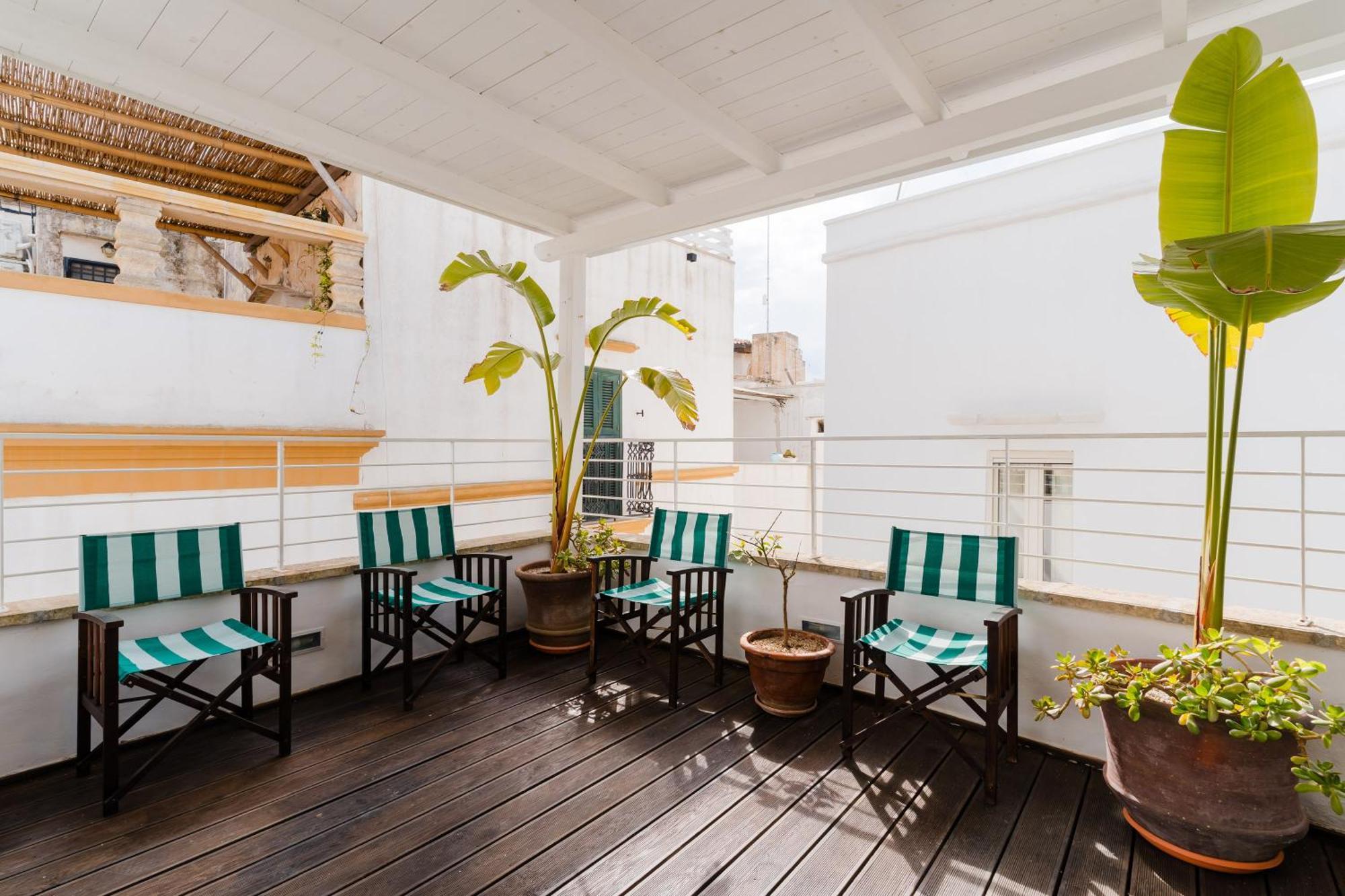 Corte Patitari - By Patitari Suites กัลลีโปลี ภายนอก รูปภาพ